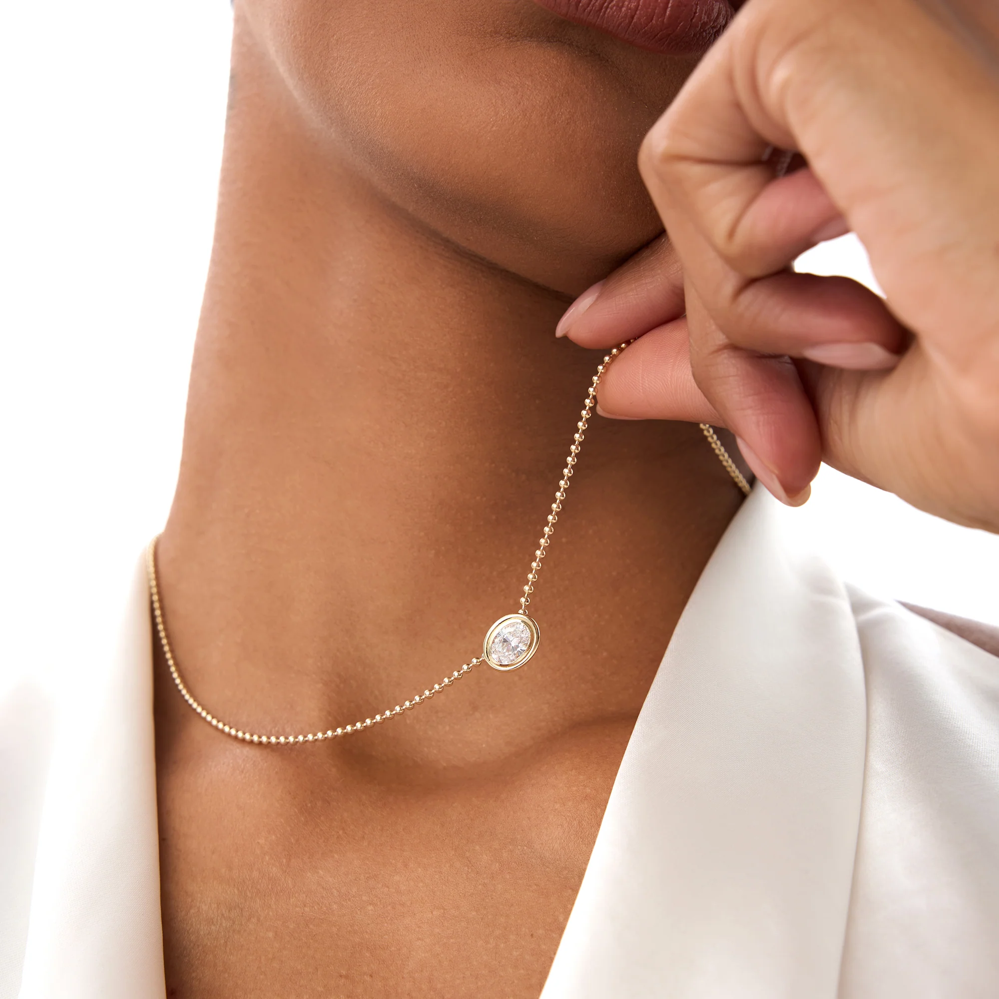 0.75 Ctw 14k Gold Oval Shape Bezel Lab Grown Diamond Beaded Necklace - Lega - Image 4