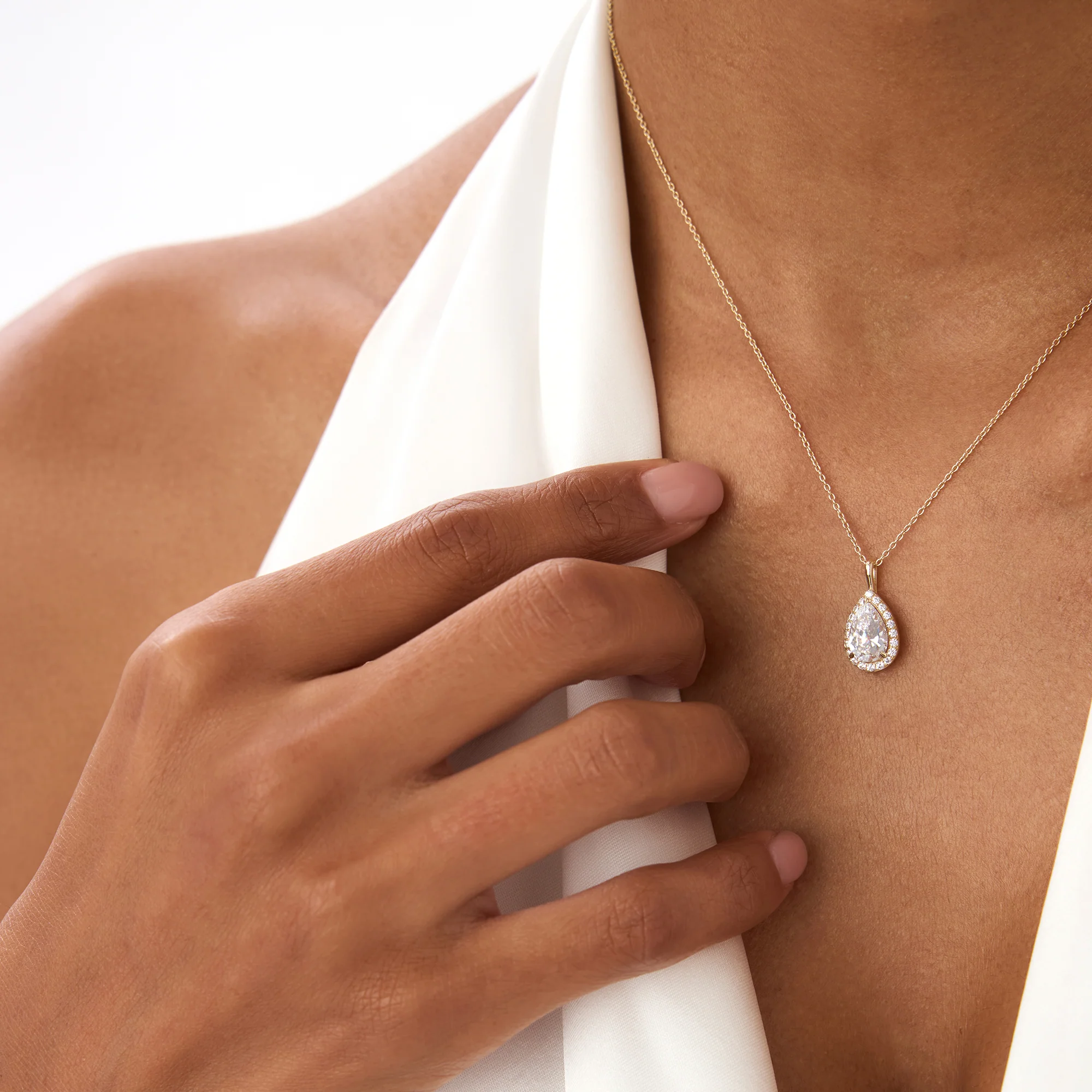 1.25ctw 14k Pear Shaped Halo Setting Lab Grown Diamond Necklace - Liana - Image 3