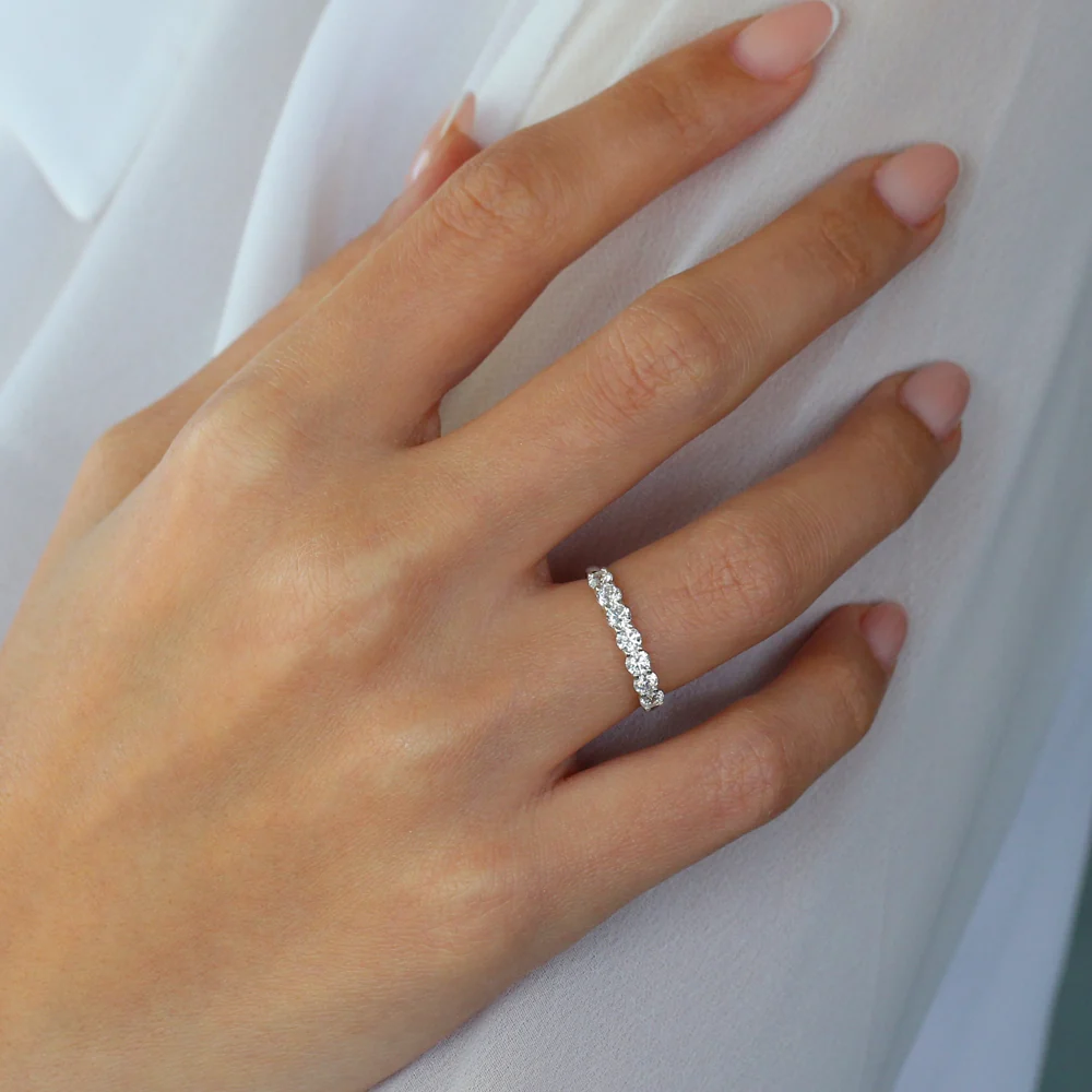 14k 7 Stone Basket Setting Diamond Ring - Image 5