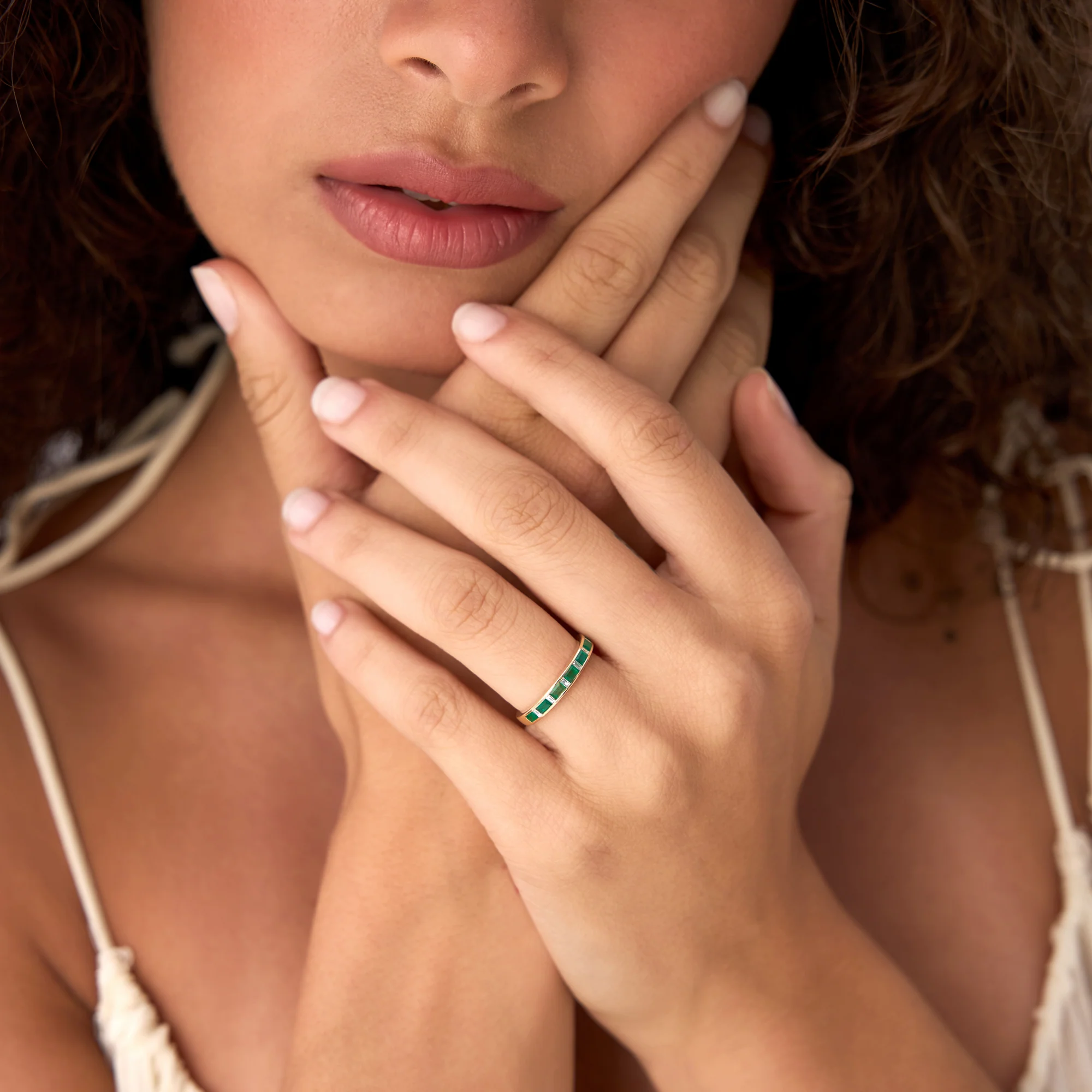 14k Bagguette Diamond & Emerald Ring - Image 4