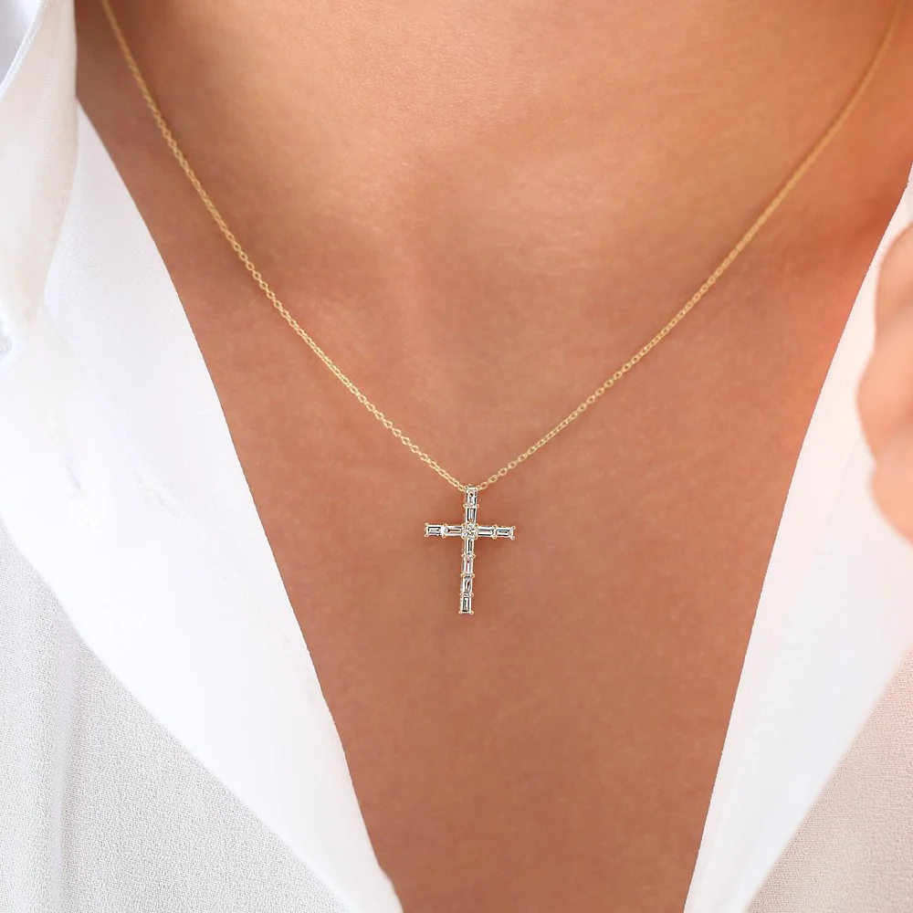 14K Baguette Diamond Cross - Image 3