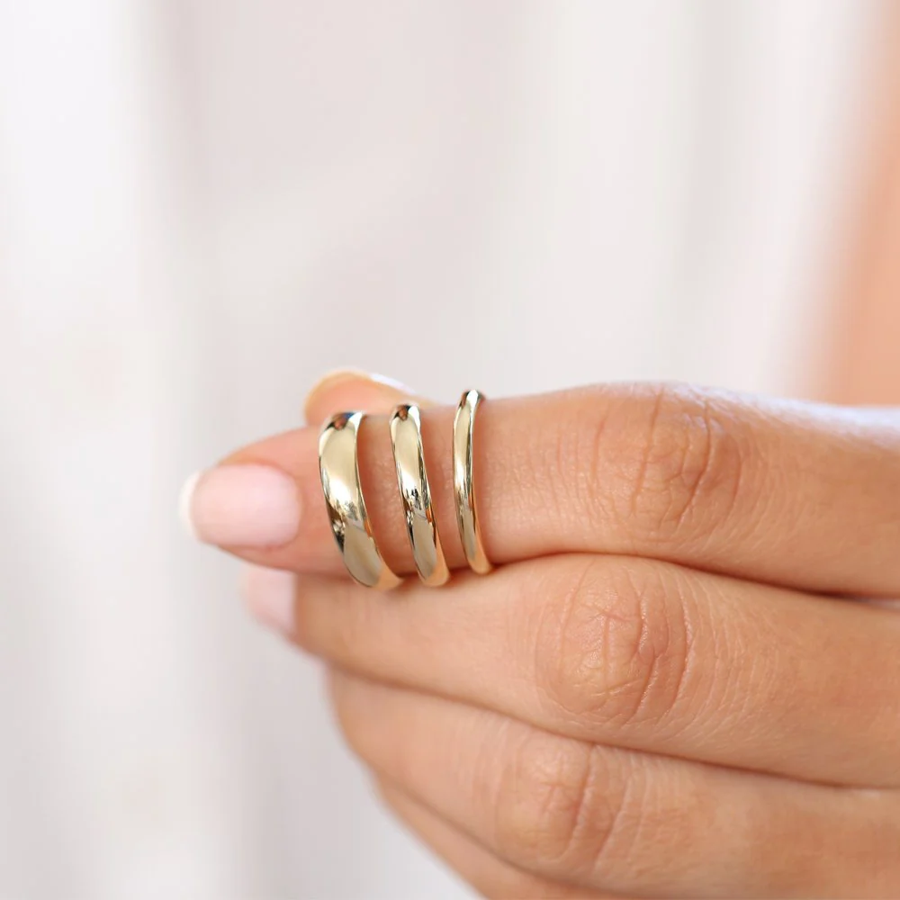 14k Classic Dome 2MM Band - Image 3
