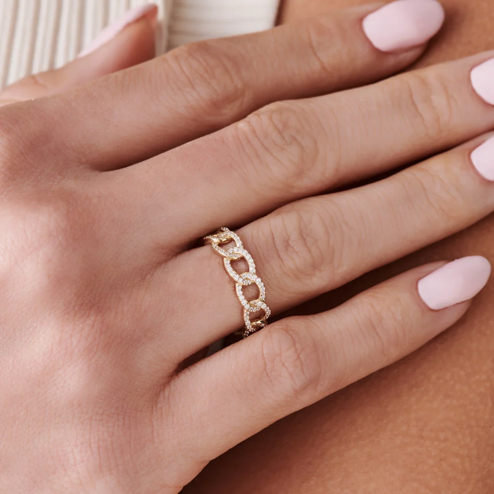 14k Curb Link Diamond Pave Ring - Image 4