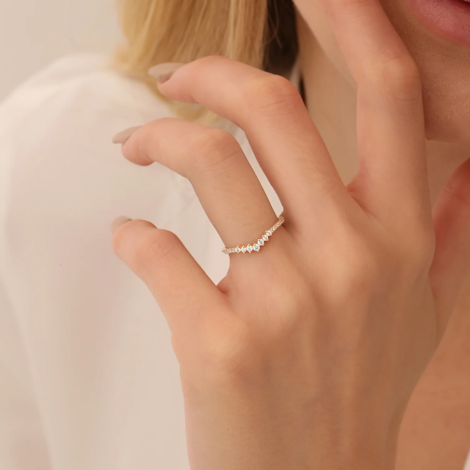 14k Curved Graduating Diamond Wedding Band - Image 3