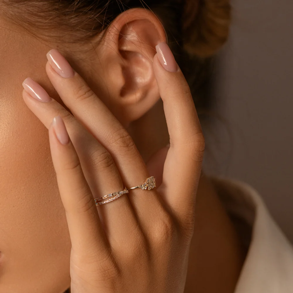 14k Mix Baguette and Round Diamond Crossover Ring - Image 4