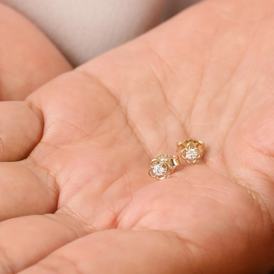 14k Diamond Clover Earrings - Image 3