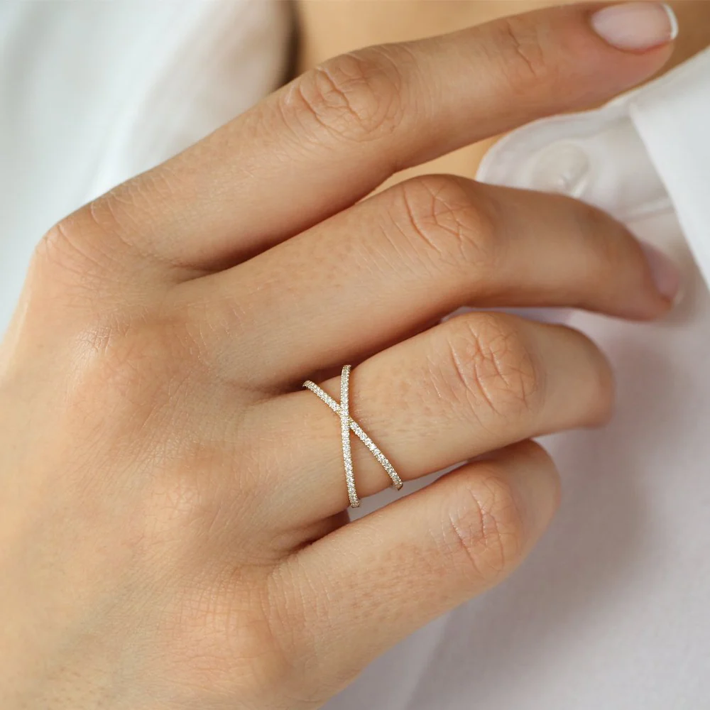 14K Gold Diamond Criss Cross Pave Ring - Image 3
