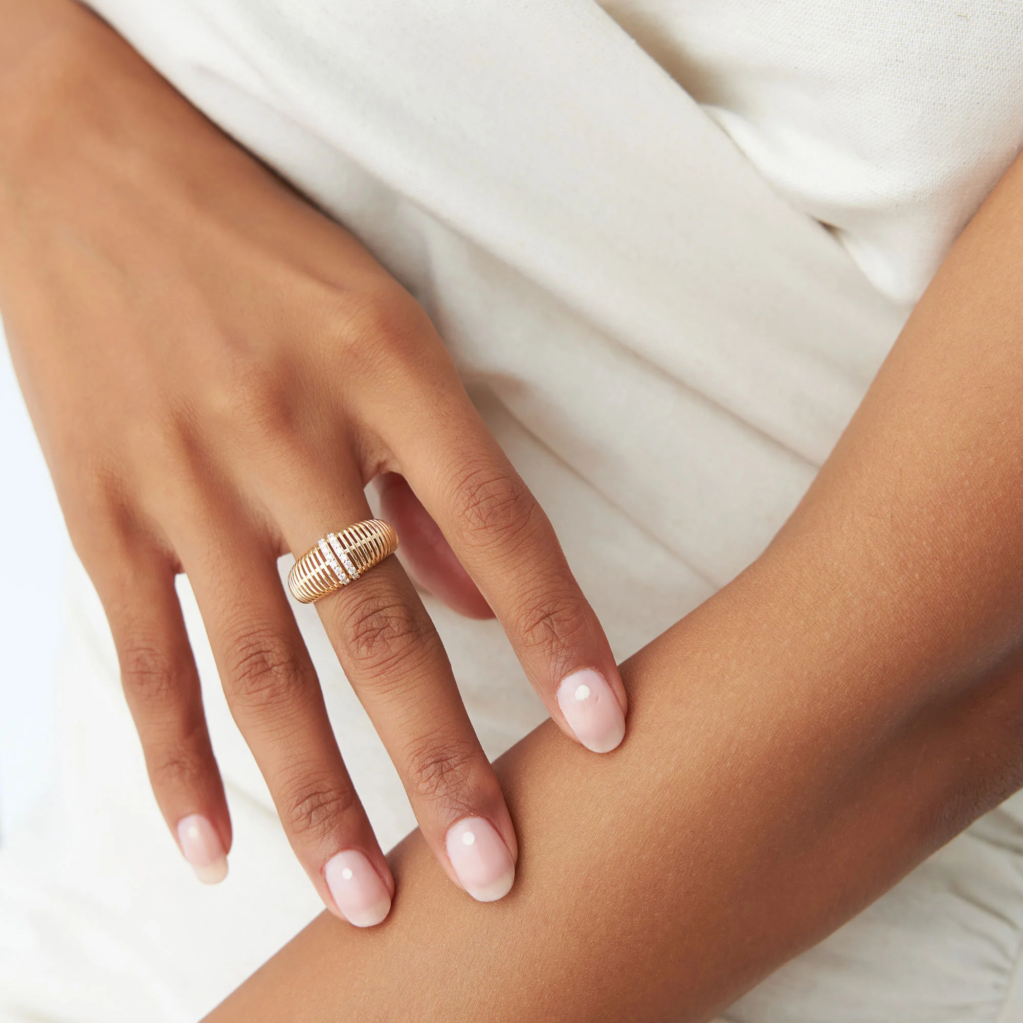 14K Diamond-Encrusted Ribbed Dome Statement Ring - Image 6