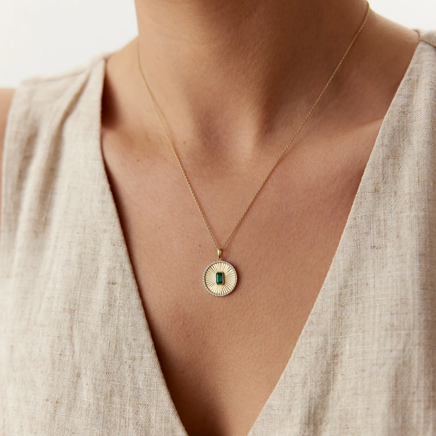 14K Emerald and Diamond Medallion Necklace - Image 5