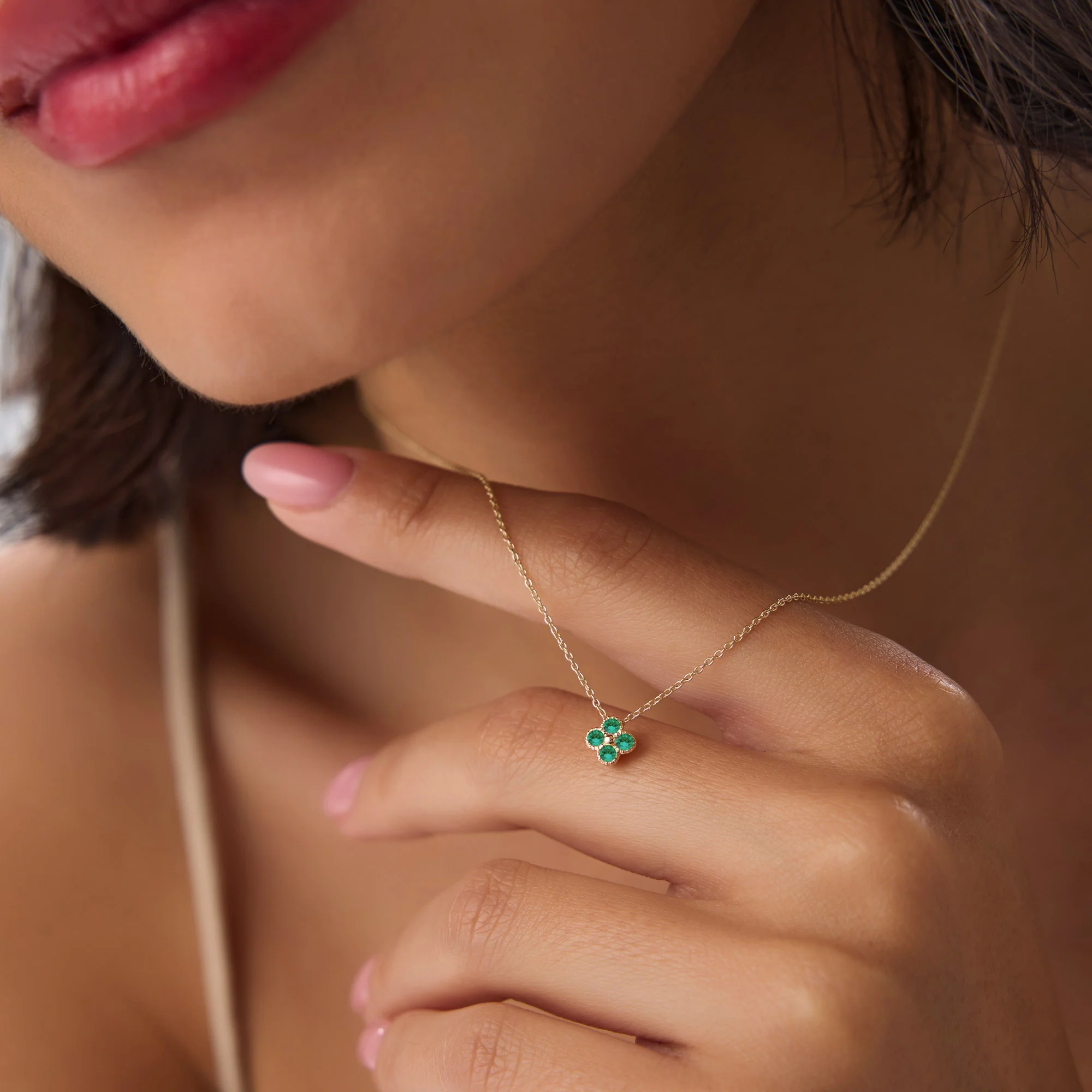 14k Emerald Clover Beaded Necklace - Image 4