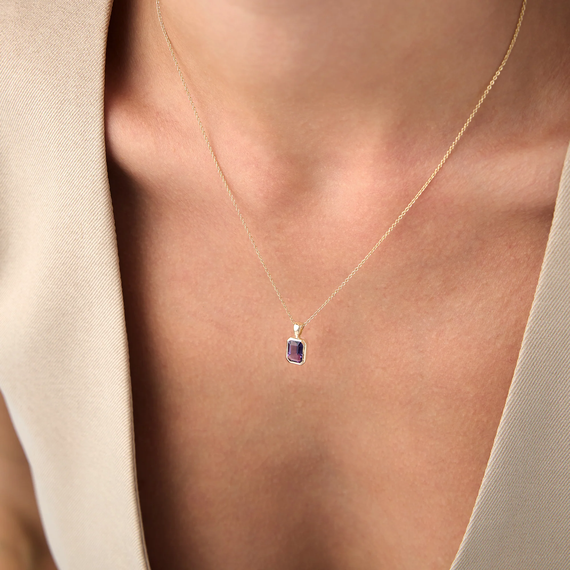 14K Emerald Cut Amethyst Vertical Bezel Setting Pendant - Image 4