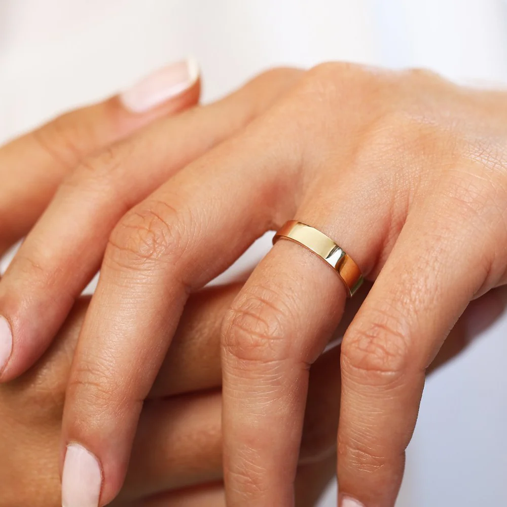 14K Flat 4MM Wedding Band - Image 2
