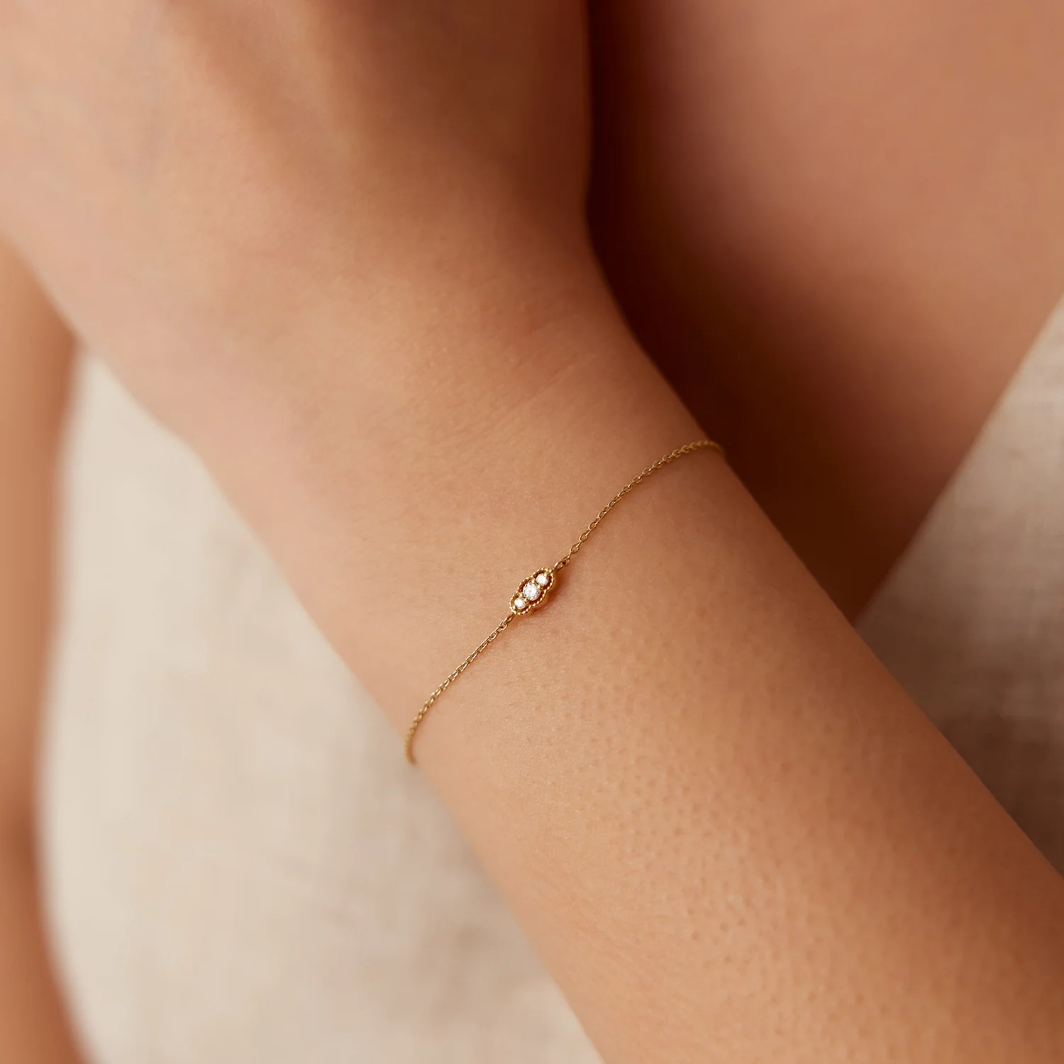 14K Gold Art Deco Chain Bracelet - Image 3