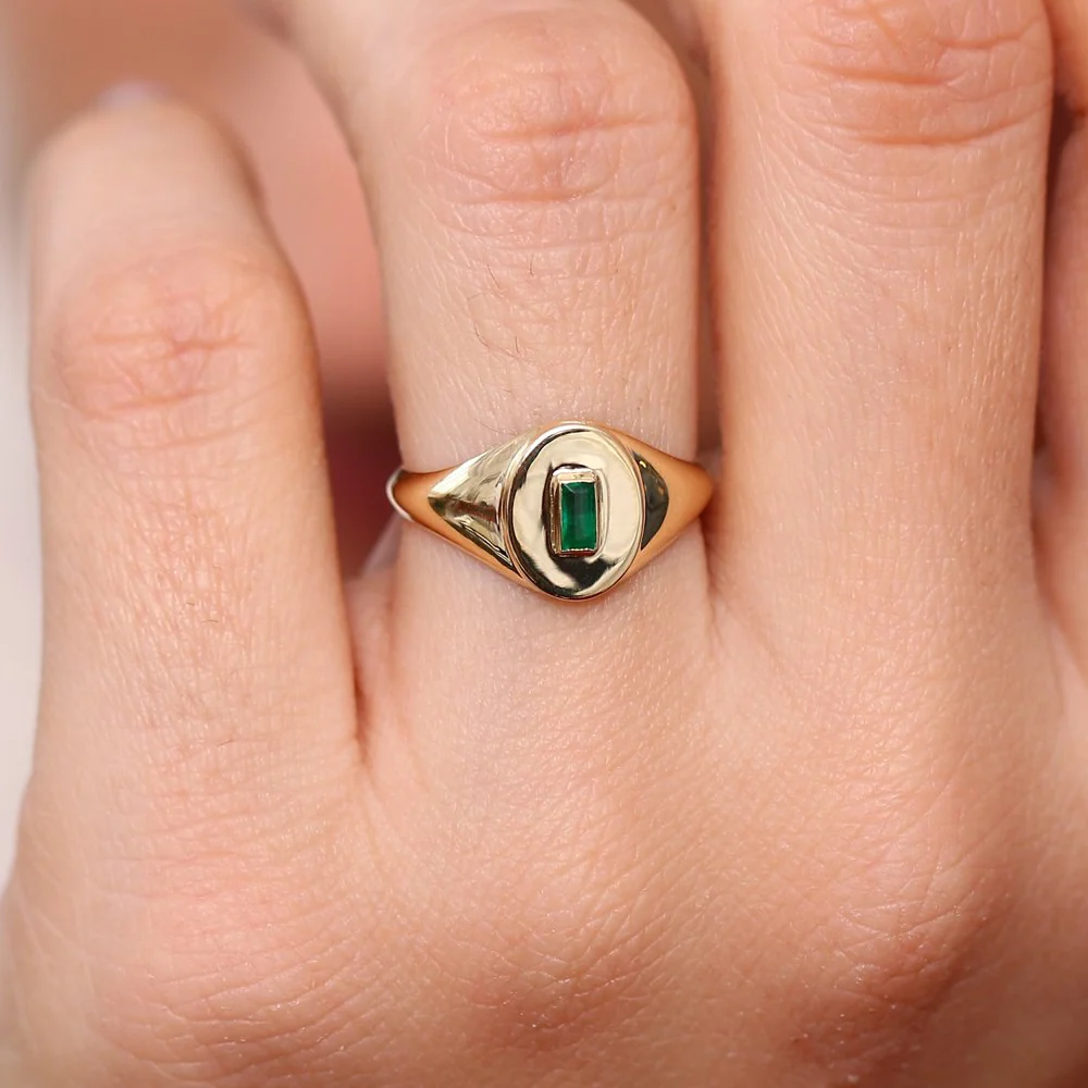 14k Gold Baguette Emerald Signet Ring - Image 2