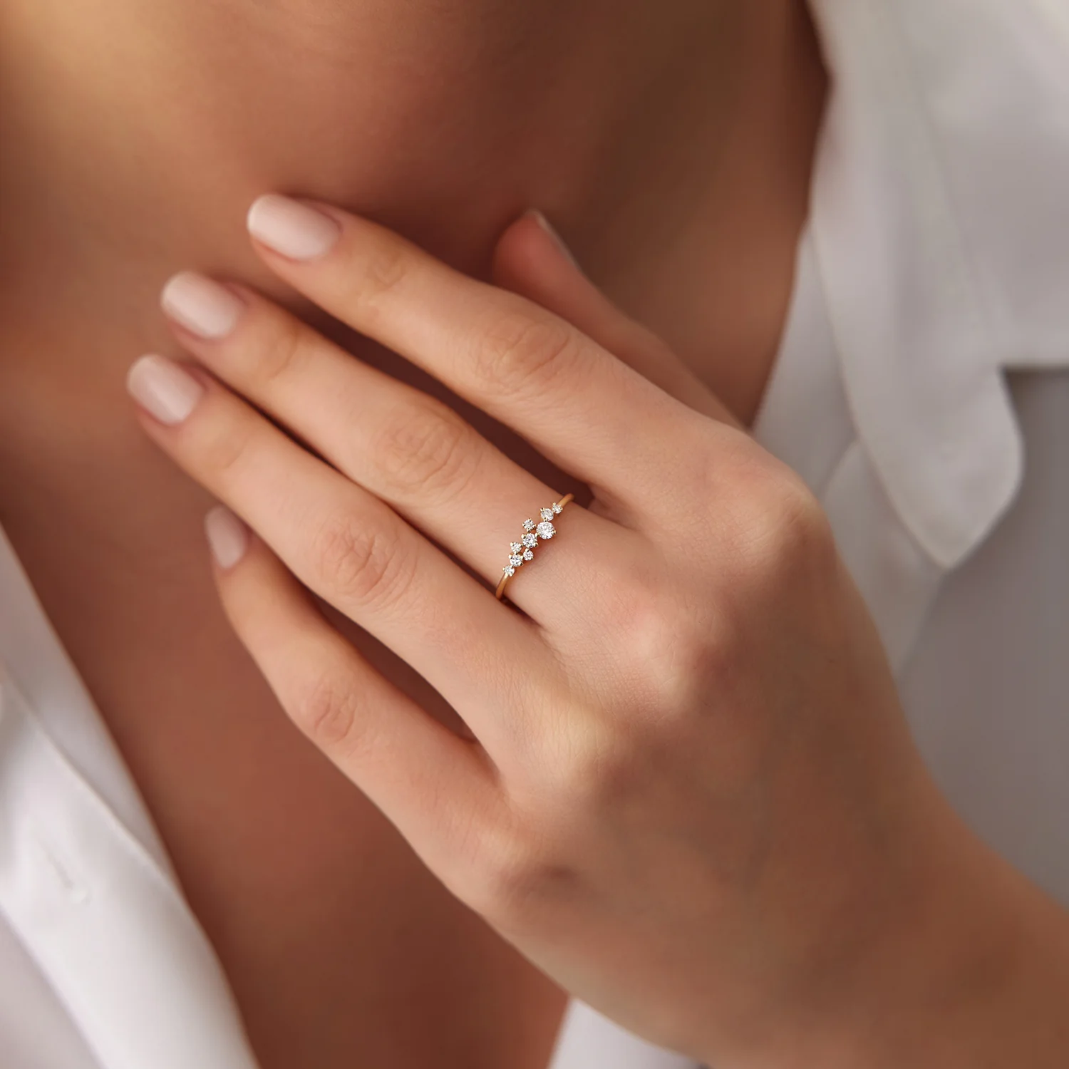 14k Gold Diamond Cluster Ring - Image 3