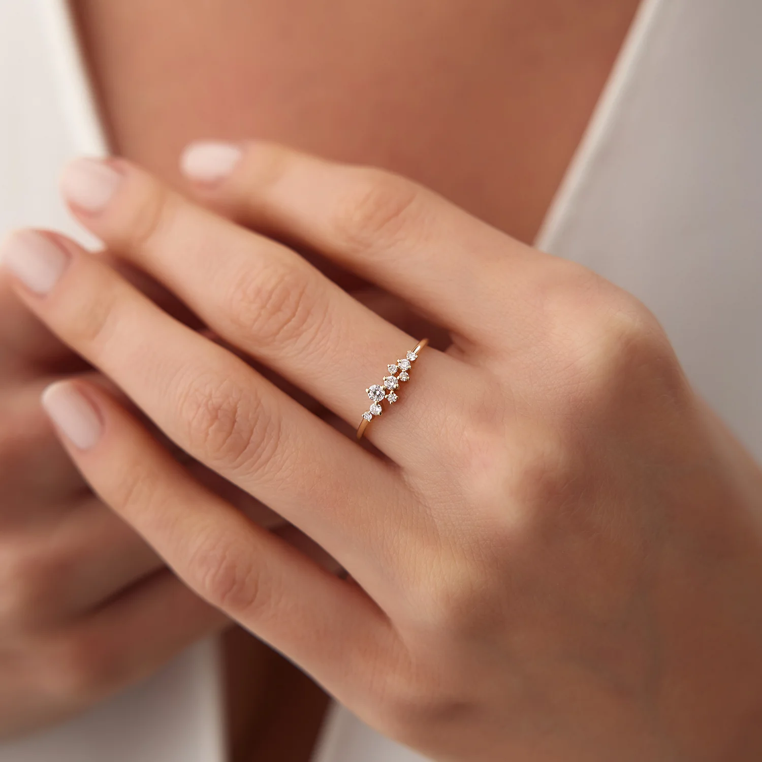 14k Gold Diamond Cluster Ring - Image 4