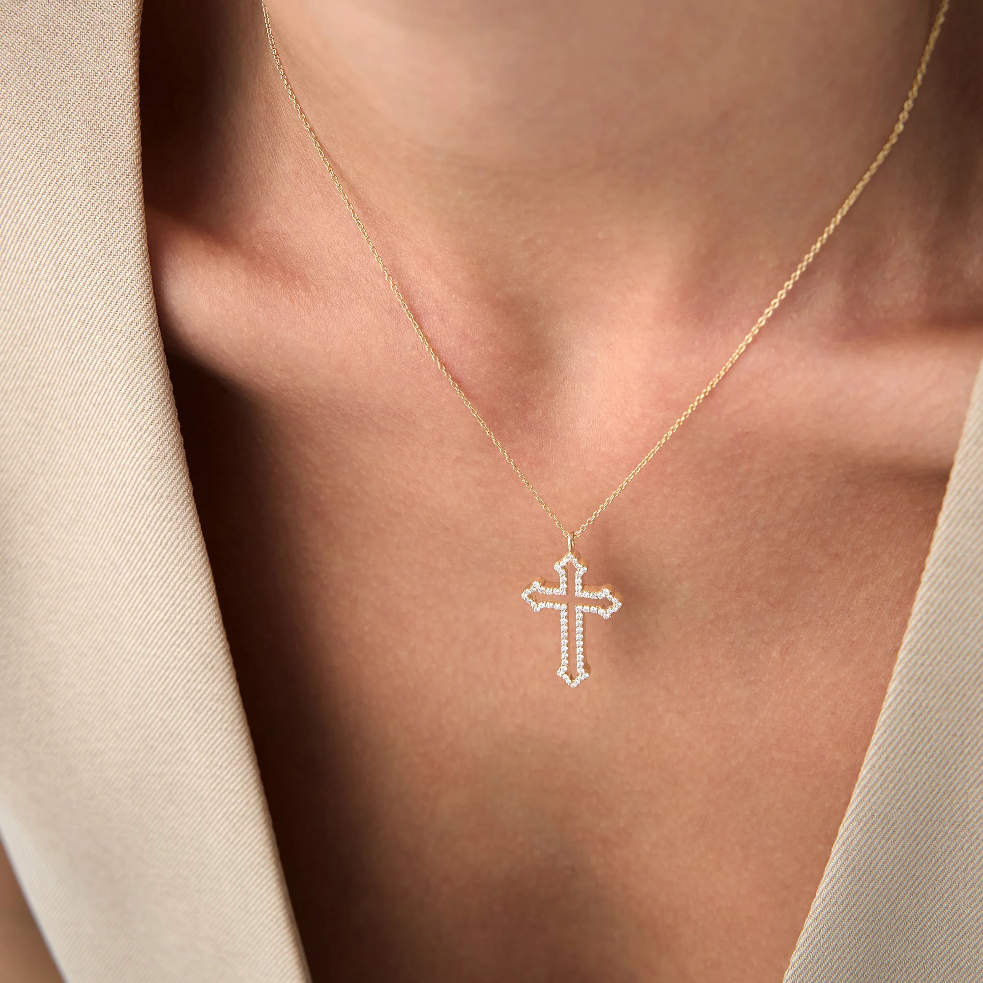 14k Gold Pavé Diamond Cross Pendant Necklace - Image 3