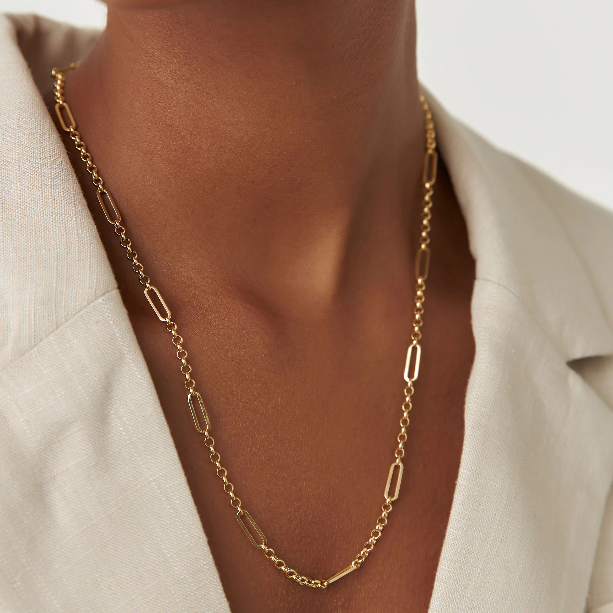 14K Gold Rolo Paperclip Chain Necklace - Image 4