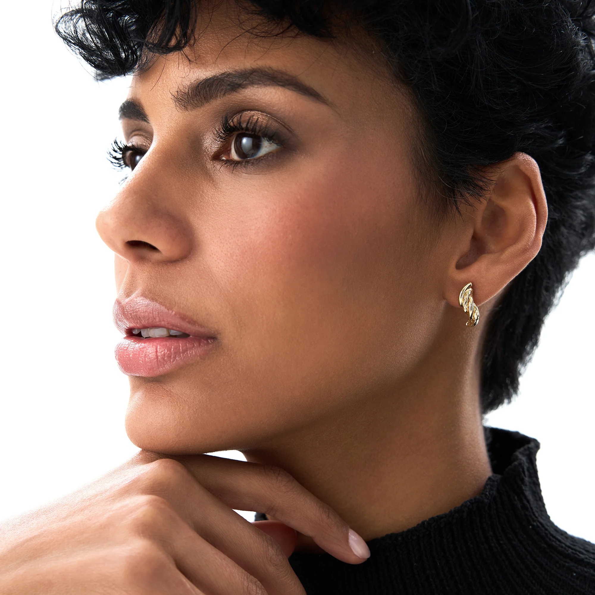 14K Gold Twisted Curve Earrings - Image 3