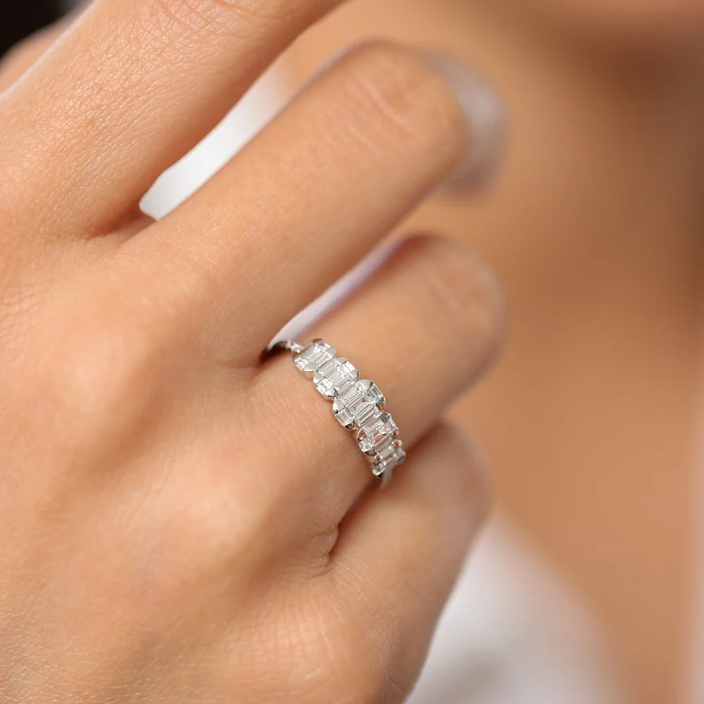 14K Graduating Baguette Diamond Anniversary Ring - Image 4