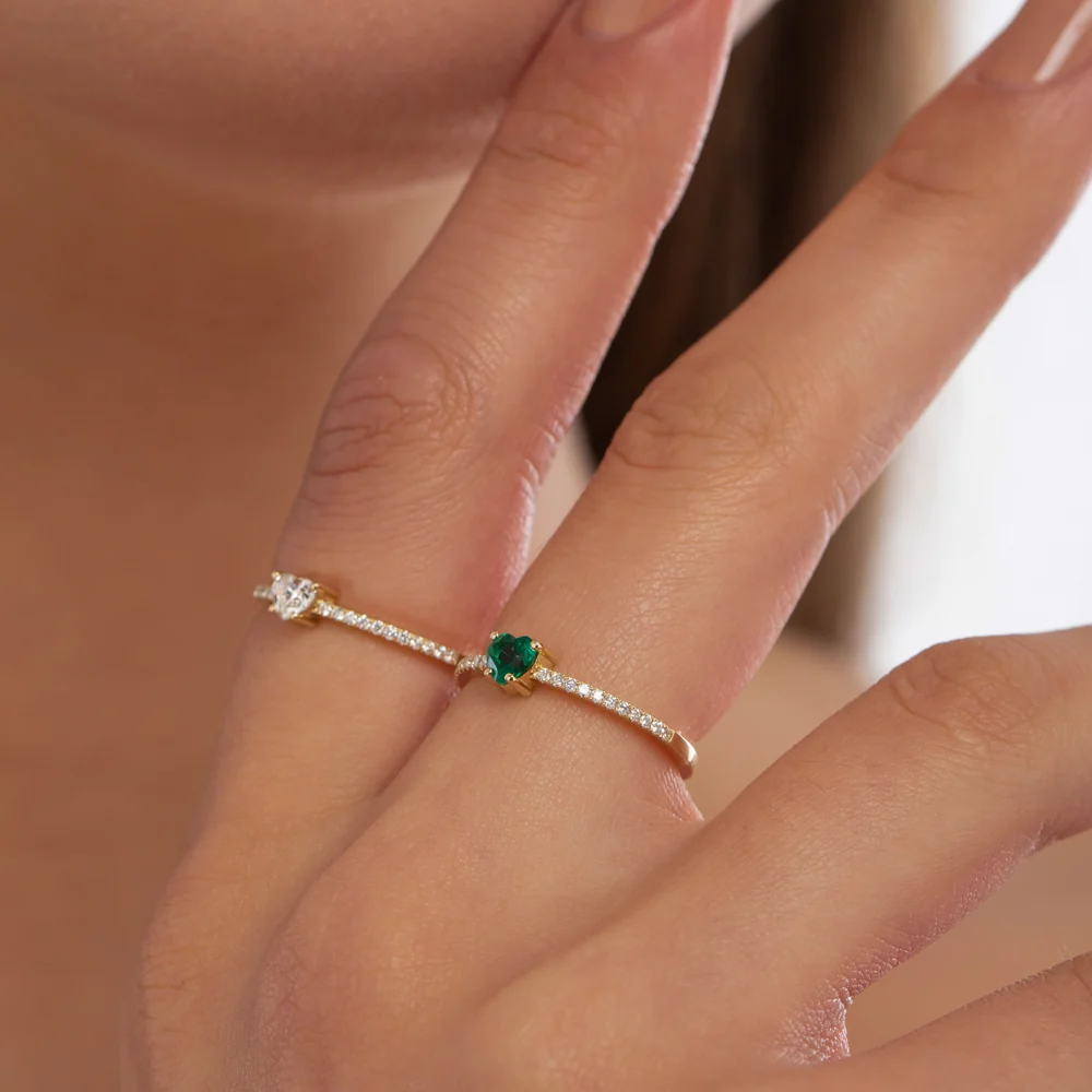 14k Heart-Shaped Diamond Ring - Image 5