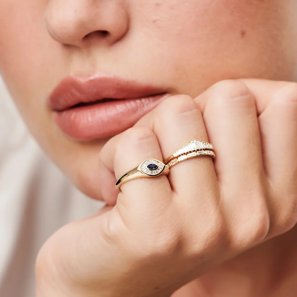 14k Marquise Shaped Sapphire and Baguette Diamond Ring - Image 3