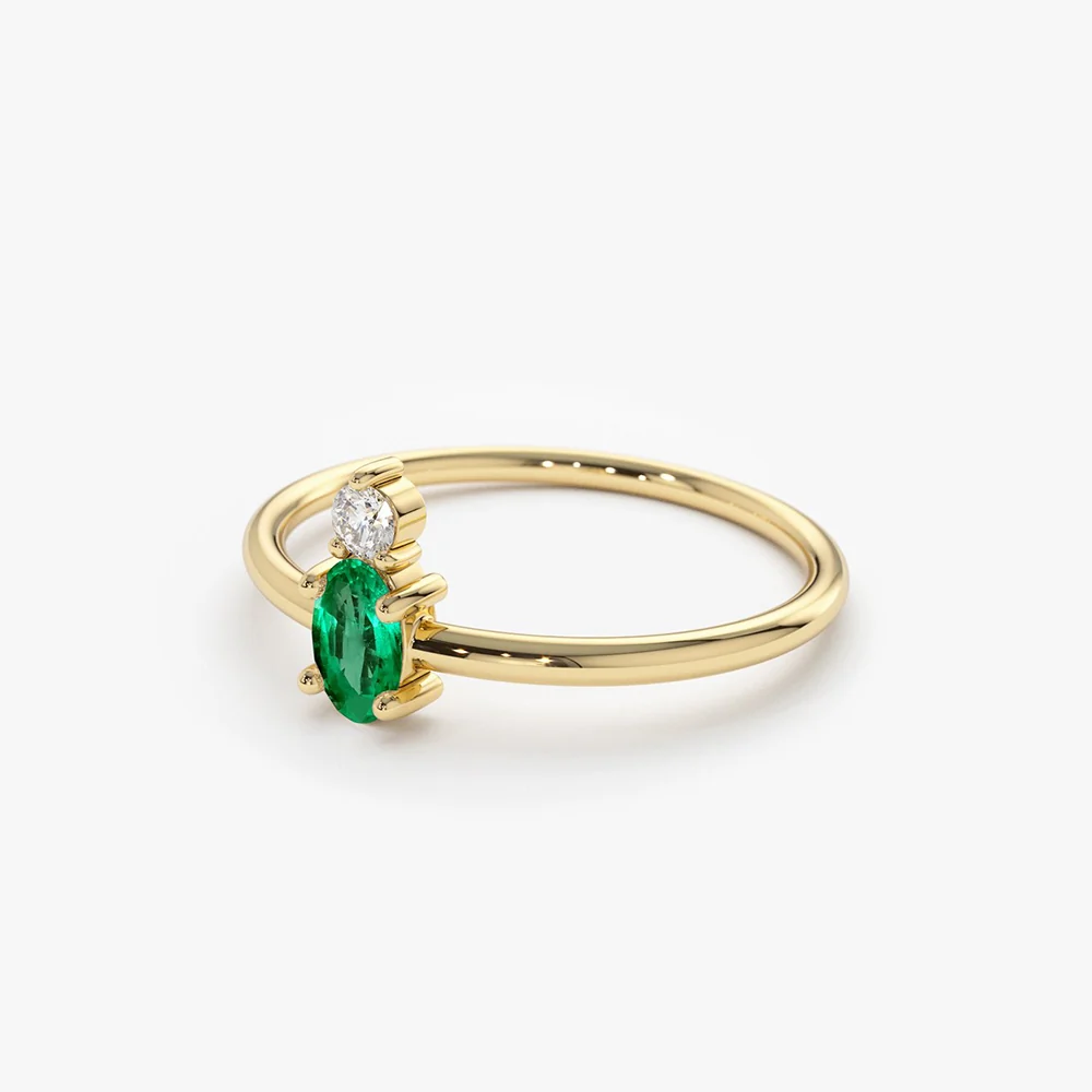 14K Gold Oval Emerald and Diamond Ring - Image 6