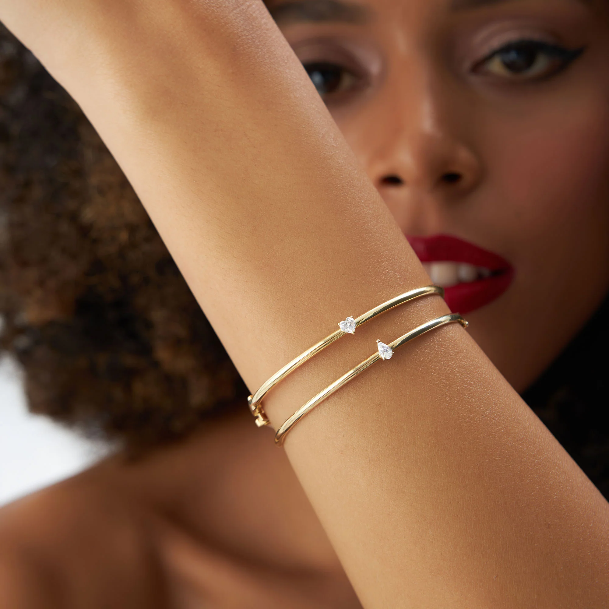 14K Pear Shape Diamond Solitare Bangle - Image 3