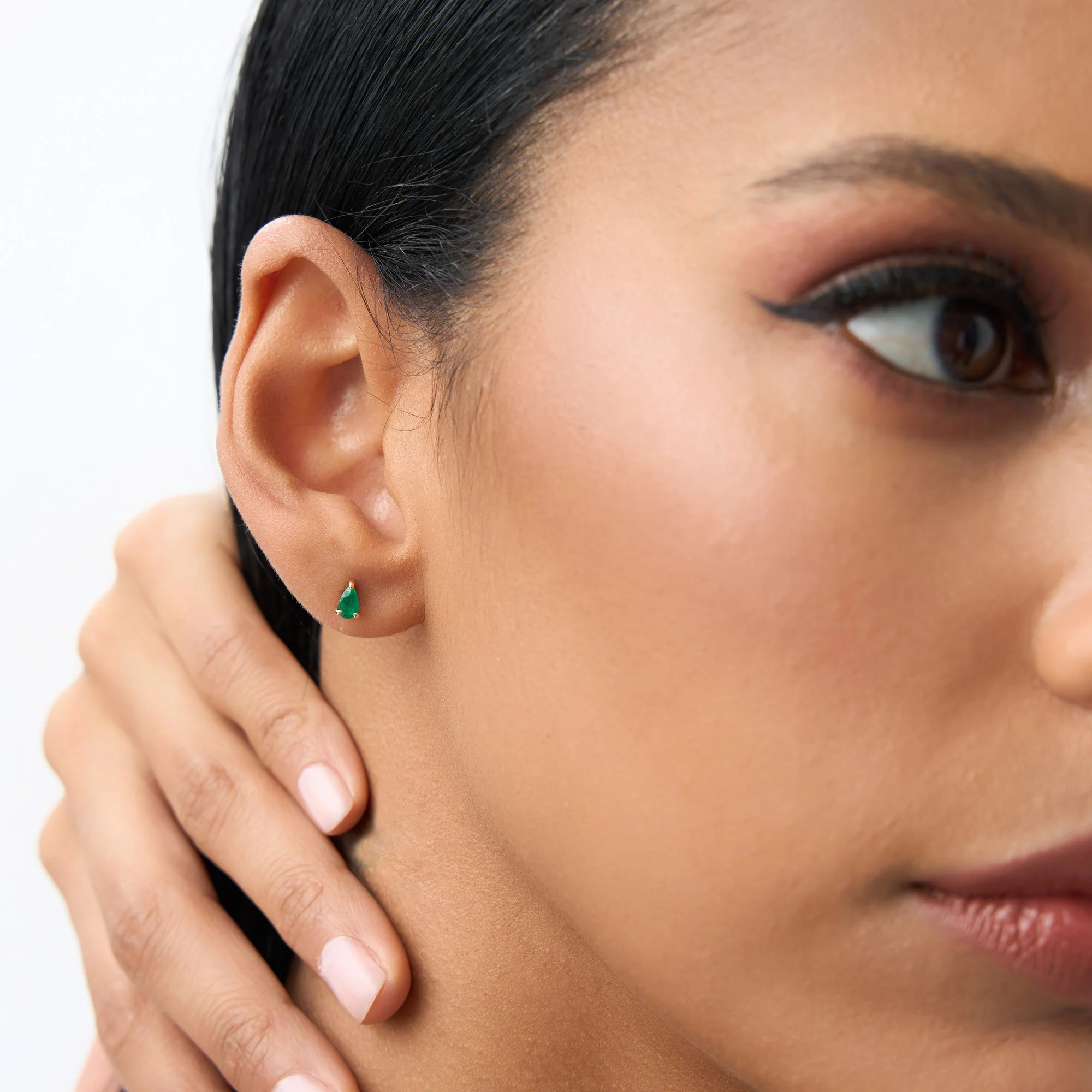 14K  Pear Shaped Emerald Stud Earrings - Image 3