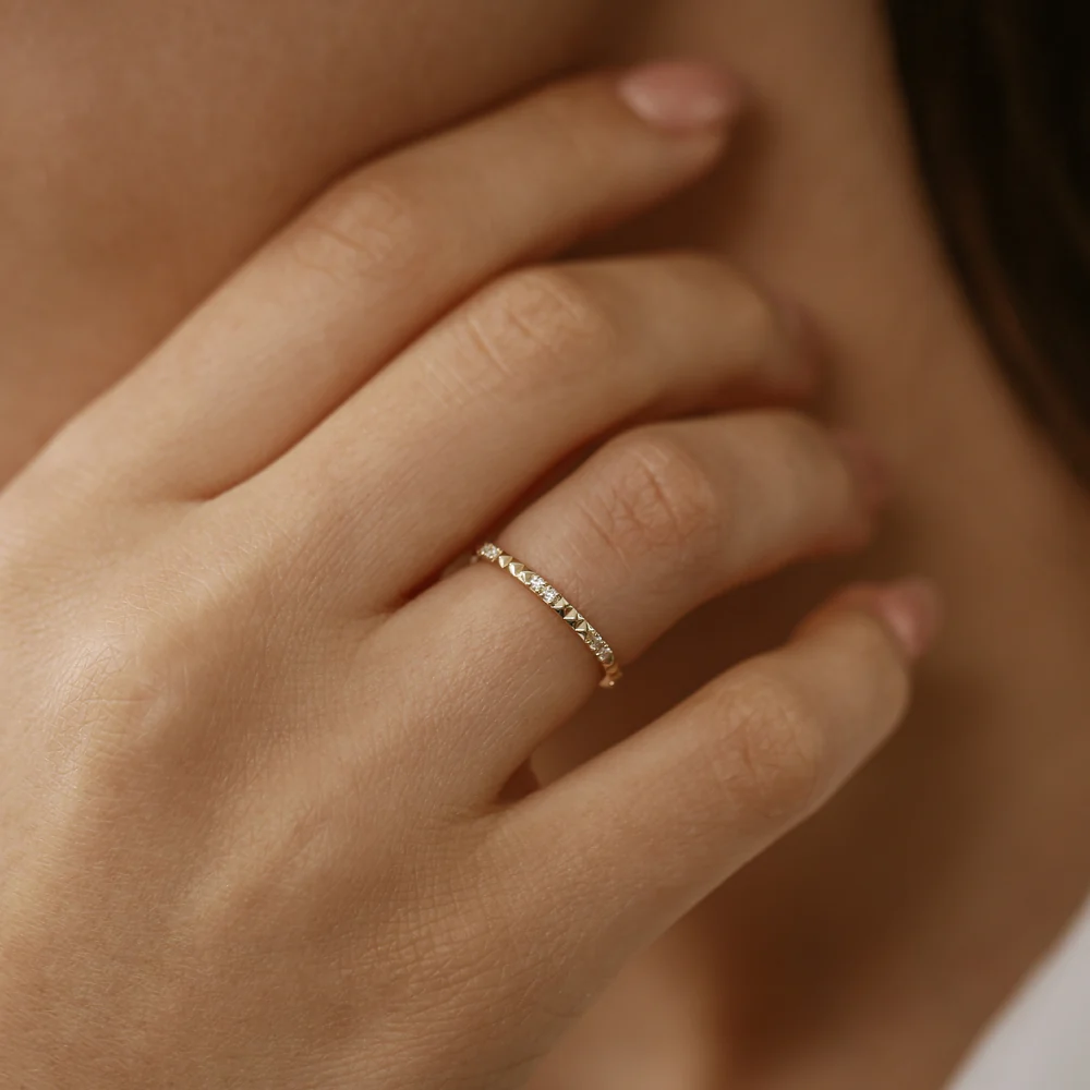 14K Pyramid Diamond Eternity Ring - Image 4