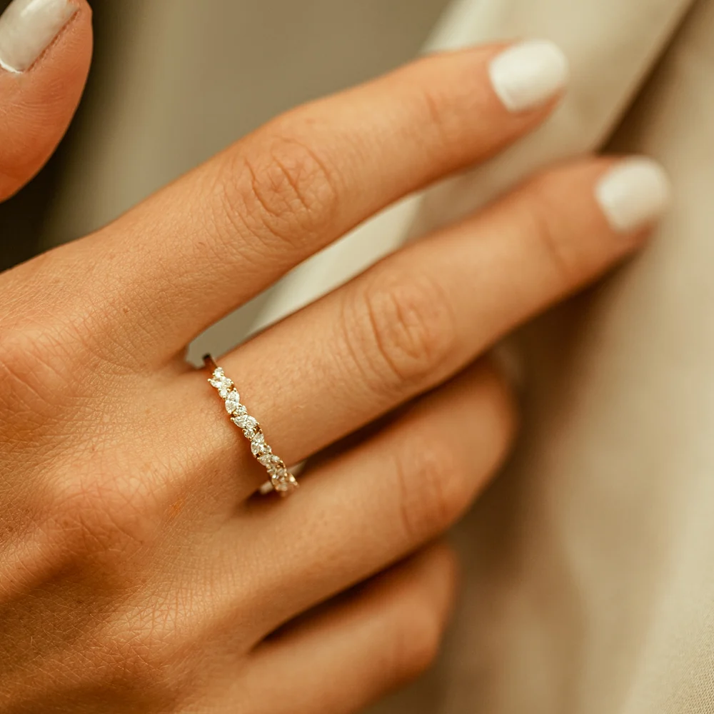 14K Gold Slanted Marquise and Round Diamond Ring - Image 4