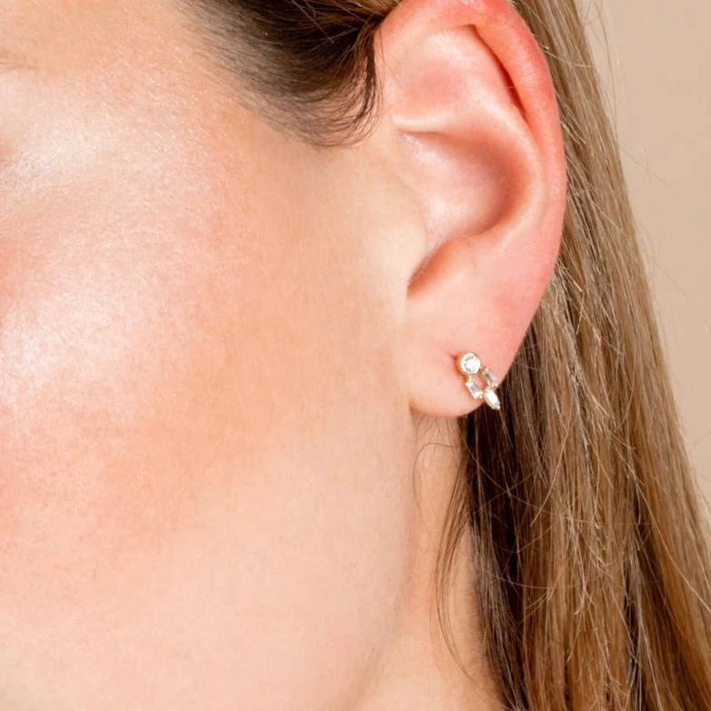 14k Unique Baguette Diamond Earrings - Image 5