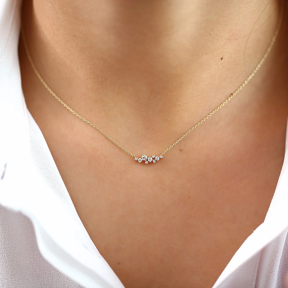 14K Gold Nine Diamond Cluster Necklace - Image 3
