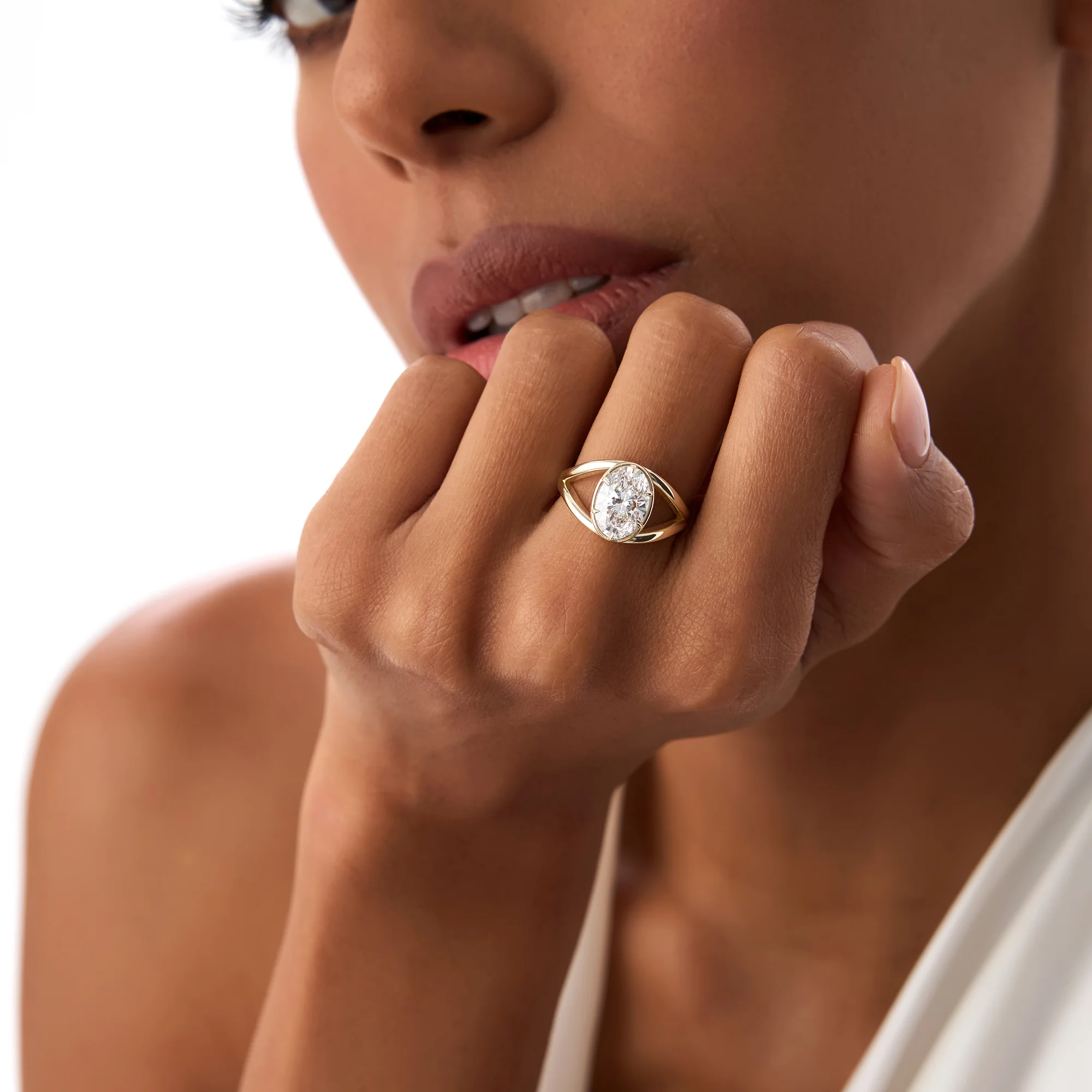 2.00ctw 14k Oval Shaped Split Shank Lab Grown Diamond Engagement Ring - Nella - Image 2
