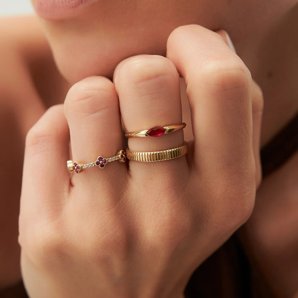 Full Eternity Clover Ruby and Diamond Ring in 14k Gold - Image 5